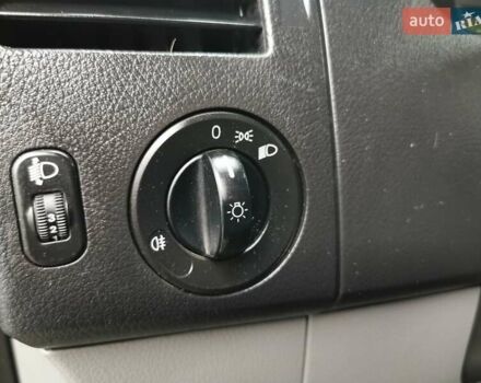 Серый Мерседес Sprinter, объемом двигателя 2.99 л и пробегом 292 тыс. км за 19800 $, фото 9 на Automoto.ua