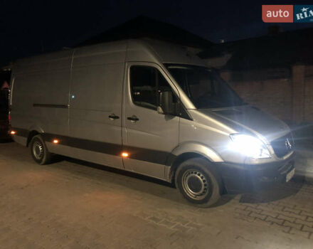 Серый Мерседес Sprinter, объемом двигателя 2.14 л и пробегом 578 тыс. км за 11800 $, фото 7 на Automoto.ua