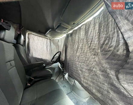 Серый Мерседес Sprinter, объемом двигателя 2.14 л и пробегом 578 тыс. км за 11800 $, фото 12 на Automoto.ua