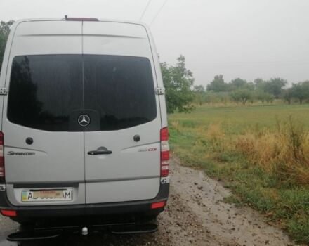 Серый Мерседес Sprinter, объемом двигателя 2 л и пробегом 400 тыс. км за 16300 $, фото 2 на Automoto.ua