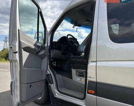 Серый Мерседес Sprinter, объемом двигателя 1.8 л и пробегом 280 тыс. км за 14800 $, фото 10 на Automoto.ua
