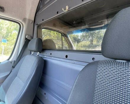 Серый Мерседес Sprinter, объемом двигателя 2.2 л и пробегом 300 тыс. км за 20200 $, фото 54 на Automoto.ua
