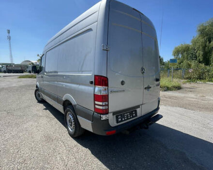Серый Мерседес Sprinter, объемом двигателя 2.2 л и пробегом 300 тыс. км за 20200 $, фото 5 на Automoto.ua