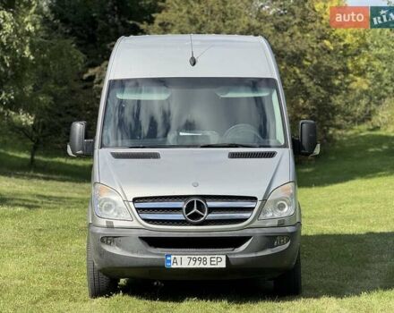 Серый Мерседес Sprinter, объемом двигателя 2.14 л и пробегом 390 тыс. км за 30000 $, фото 2 на Automoto.ua