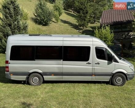 Серый Мерседес Sprinter, объемом двигателя 2.14 л и пробегом 390 тыс. км за 30000 $, фото 5 на Automoto.ua