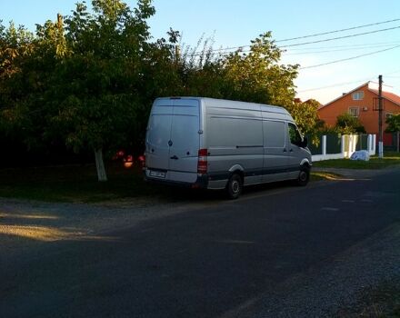 Серый Мерседес Sprinter, объемом двигателя 2.1 л и пробегом 427 тыс. км за 15000 $, фото 3 на Automoto.ua