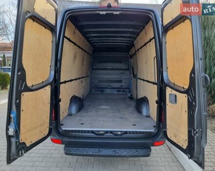 Серый Мерседес Sprinter, объемом двигателя 3 л и пробегом 984 тыс. км за 23850 $, фото 11 на Automoto.ua