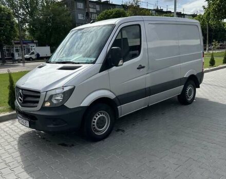 Серый Мерседес Sprinter, объемом двигателя 2.1 л и пробегом 268 тыс. км за 17500 $, фото 3 на Automoto.ua