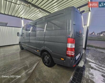 Серый Мерседес Sprinter, объемом двигателя 2.14 л и пробегом 248 тыс. км за 21900 $, фото 6 на Automoto.ua