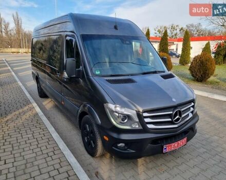 Серый Мерседес Sprinter, объемом двигателя 3 л и пробегом 984 тыс. км за 23850 $, фото 2 на Automoto.ua