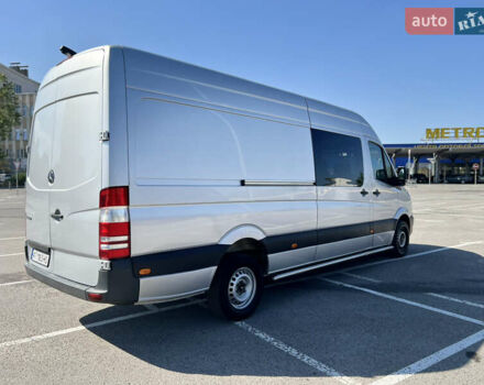 Серый Мерседес Sprinter, объемом двигателя 2.2 л и пробегом 720 тыс. км за 18800 $, фото 7 на Automoto.ua
