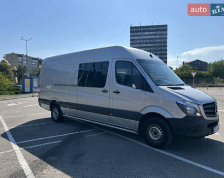 Серый Мерседес Sprinter, объемом двигателя 2.2 л и пробегом 720 тыс. км за 18800 $, фото 9 на Automoto.ua