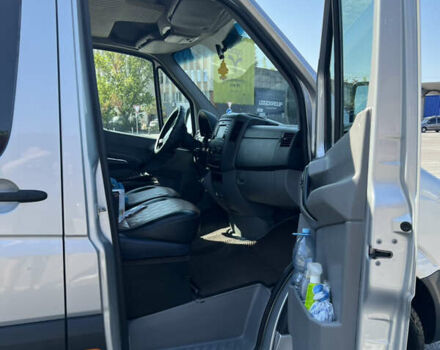 Серый Мерседес Sprinter, объемом двигателя 2.2 л и пробегом 720 тыс. км за 18800 $, фото 15 на Automoto.ua