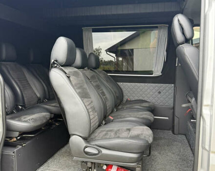 Серый Мерседес Sprinter, объемом двигателя 3 л и пробегом 673 тыс. км за 37700 $, фото 5 на Automoto.ua