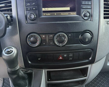 Сірий Мерседес Sprinter, об'ємом двигуна 2.99 л та пробігом 412 тис. км за 36500 $, фото 2 на Automoto.ua