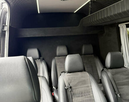 Серый Мерседес Sprinter, объемом двигателя 3 л и пробегом 673 тыс. км за 37700 $, фото 7 на Automoto.ua