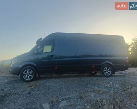 Сірий Мерседес Sprinter, об'ємом двигуна 3 л та пробігом 320 тис. км за 32000 $, фото 2 на Automoto.ua