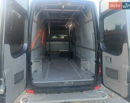 Сірий Мерседес Sprinter, об'ємом двигуна 3 л та пробігом 320 тис. км за 32000 $, фото 11 на Automoto.ua