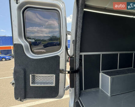 Сірий Мерседес Sprinter, об'ємом двигуна 2.2 л та пробігом 266 тис. км за 20000 $, фото 20 на Automoto.ua