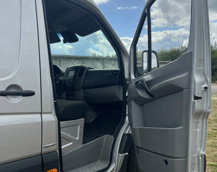 Серый Мерседес Sprinter, объемом двигателя 3 л и пробегом 335 тыс. км за 39399 $, фото 9 на Automoto.ua