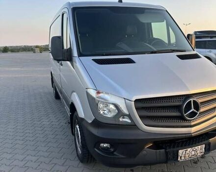 Серый Мерседес Sprinter, объемом двигателя 0 л и пробегом 290 тыс. км за 18800 $, фото 10 на Automoto.ua