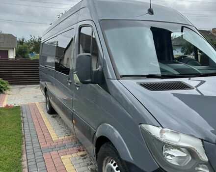 Сірий Мерседес Sprinter, об'ємом двигуна 3 л та пробігом 237 тис. км за 34533 $, фото 2 на Automoto.ua