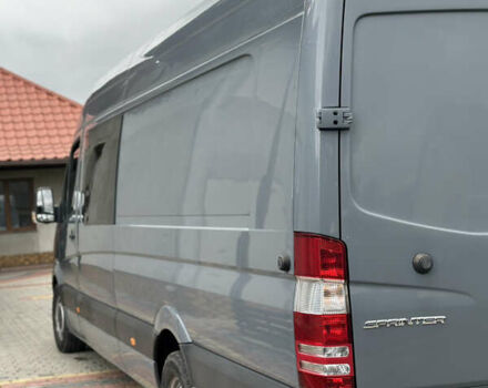 Сірий Мерседес Sprinter, об'ємом двигуна 3 л та пробігом 237 тис. км за 34533 $, фото 11 на Automoto.ua