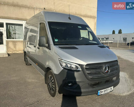 Серый Мерседес Sprinter, объемом двигателя 2.14 л и пробегом 414 тыс. км за 31500 $, фото 1 на Automoto.ua