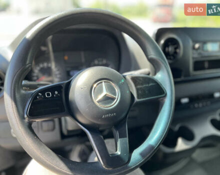 Серый Мерседес Sprinter, объемом двигателя 3 л и пробегом 150 тыс. км за 26500 $, фото 11 на Automoto.ua