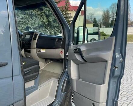 Серый Мерседес Sprinter, объемом двигателя 3 л и пробегом 80 тыс. км за 26555 $, фото 52 на Automoto.ua