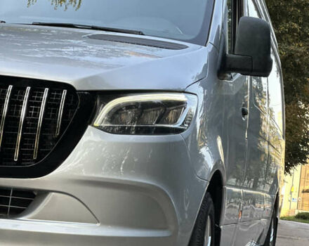 Серый Мерседес Sprinter, объемом двигателя 2.2 л и пробегом 481 тыс. км за 28400 $, фото 10 на Automoto.ua