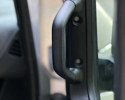 Сірий Мерседес Sprinter, об'ємом двигуна 2.1 л та пробігом 498 тис. км за 28000 $, фото 31 на Automoto.ua