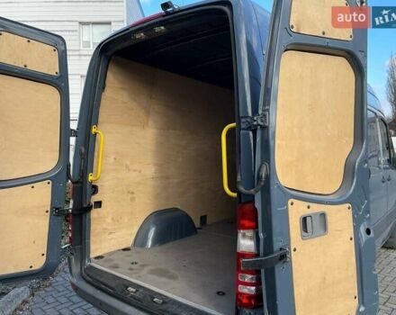 Серый Мерседес Sprinter, объемом двигателя 3 л и пробегом 80 тыс. км за 26555 $, фото 36 на Automoto.ua
