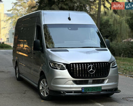 Серый Мерседес Sprinter, объемом двигателя 2.2 л и пробегом 481 тыс. км за 28400 $, фото 1 на Automoto.ua