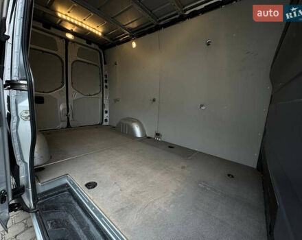 Серый Мерседес Sprinter, объемом двигателя 2.14 л и пробегом 222 тыс. км за 27000 $, фото 7 на Automoto.ua