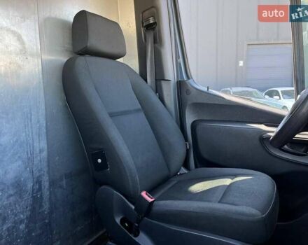 Серый Мерседес Sprinter, объемом двигателя 3 л и пробегом 83 тыс. км за 27740 $, фото 15 на Automoto.ua