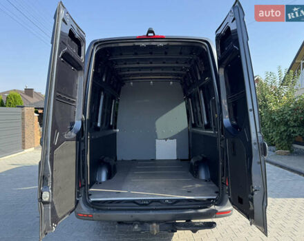 Серый Мерседес Sprinter, объемом двигателя 3 л и пробегом 201 тыс. км за 51290 $, фото 22 на Automoto.ua