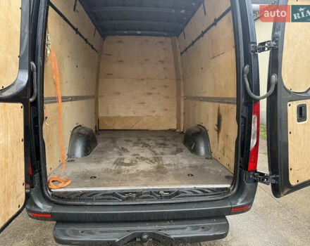 Мерседес Sprinter 2019 у Хотине на Automoto.ua Сірий Мерседес Sprinter, об'ємом двигуна 2.99 л та пробігом 245 тис. км за 52431 $, фото 47 на Automoto.ua