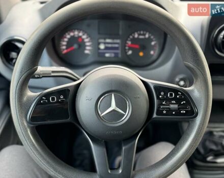 Серый Мерседес Sprinter, объемом двигателя 2.2 л и пробегом 136 тыс. км за 36940 $, фото 12 на Automoto.ua
