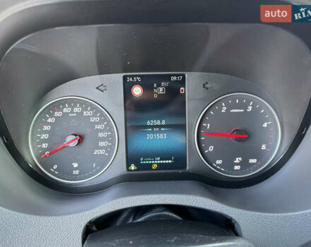 Серый Мерседес Sprinter, объемом двигателя 3 л и пробегом 201 тыс. км за 51290 $, фото 19 на Automoto.ua