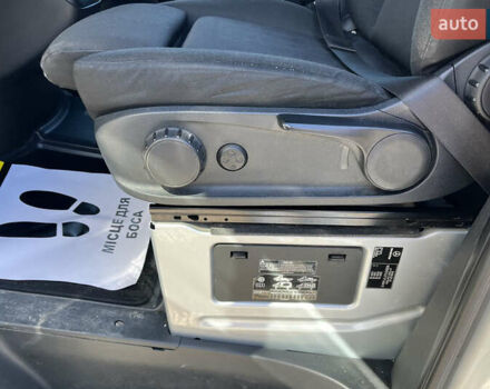 Серый Мерседес Sprinter, объемом двигателя 2.14 л и пробегом 418 тыс. км за 36100 $, фото 8 на Automoto.ua