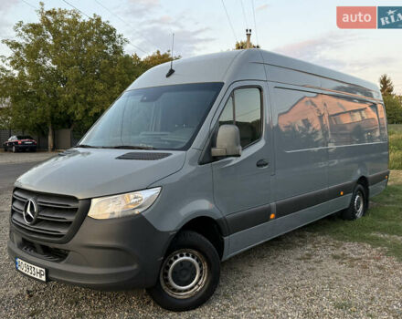 Серый Мерседес Sprinter, объемом двигателя 2.14 л и пробегом 635 тыс. км за 25900 $, фото 1 на Automoto.ua