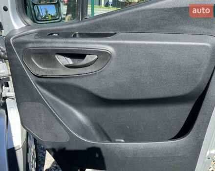 Серый Мерседес Sprinter, объемом двигателя 2.14 л и пробегом 418 тыс. км за 36100 $, фото 19 на Automoto.ua