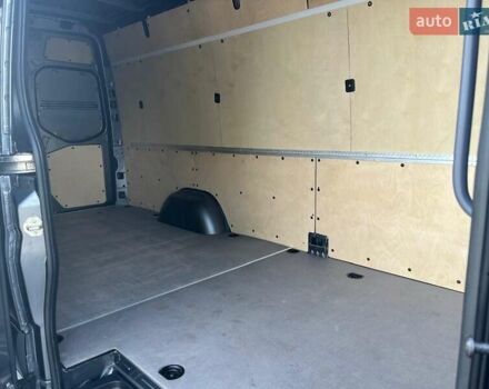 Серый Мерседес Sprinter, объемом двигателя 3 л и пробегом 112 тыс. км за 42500 $, фото 6 на Automoto.ua
