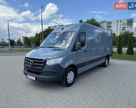 Серый Мерседес Sprinter, объемом двигателя 2.14 л и пробегом 425 тыс. км за 23950 $, фото 1 на Automoto.ua