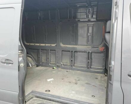Серый Мерседес Sprinter, объемом двигателя 3 л и пробегом 77 тыс. км за 10000 $, фото 10 на Automoto.ua