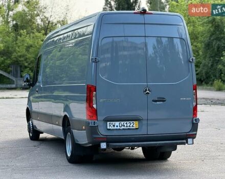 Сірий Мерседес Sprinter, об'ємом двигуна 2.2 л та пробігом 140 тис. км за 36333 $, фото 4 на Automoto.ua