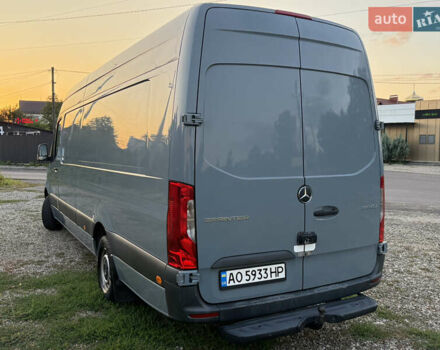 Серый Мерседес Sprinter, объемом двигателя 2.14 л и пробегом 635 тыс. км за 24000 $, фото 5 на Automoto.ua