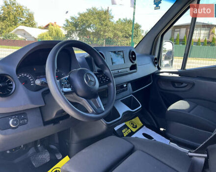 Серый Мерседес Sprinter, объемом двигателя 2.14 л и пробегом 418 тыс. км за 36100 $, фото 7 на Automoto.ua