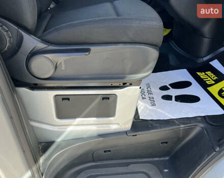 Серый Мерседес Sprinter, объемом двигателя 2.14 л и пробегом 418 тыс. км за 36100 $, фото 20 на Automoto.ua